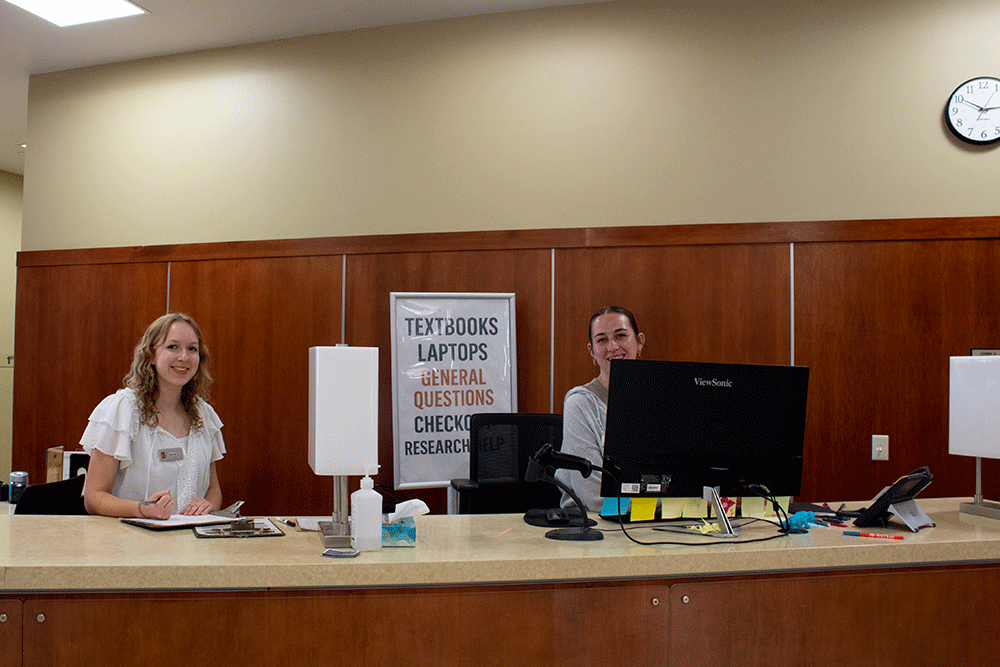 Huntsman Library - Frontdesk People